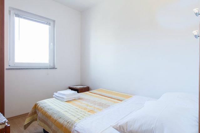 Apartments Maco Петркане Стая снимка