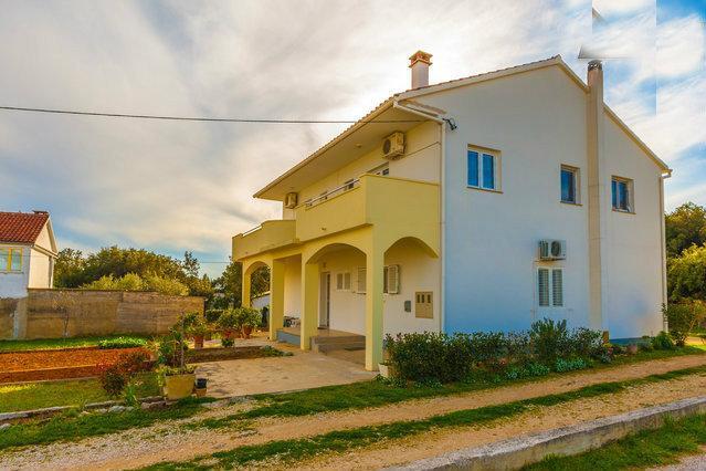 Apartments Maco Петркане Стая снимка
