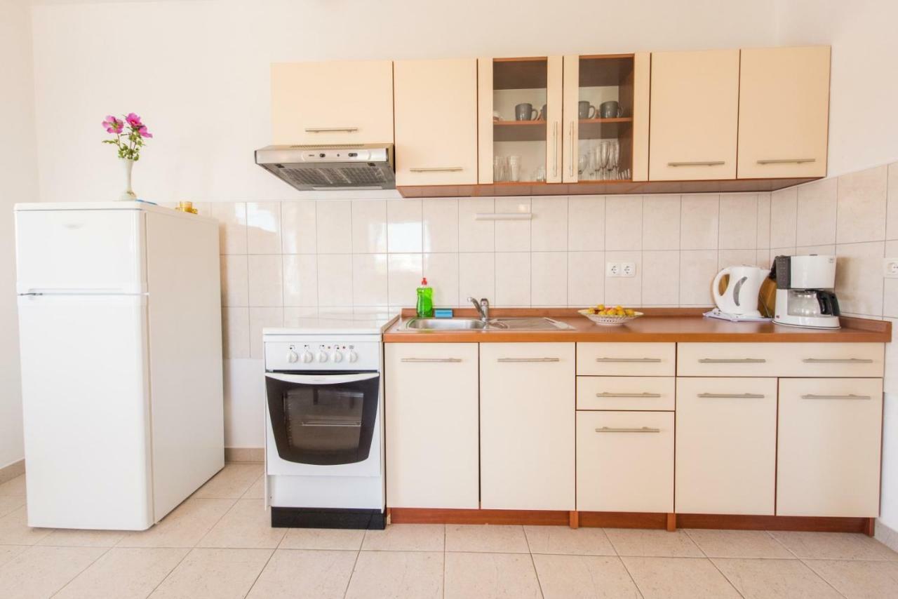 Apartments Maco Петркане Екстериор снимка